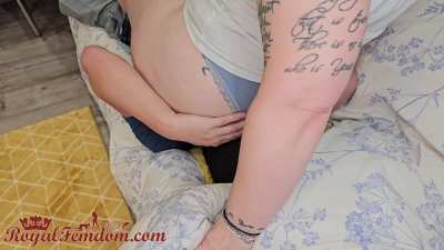 Extreme No Mercy Full Weight Face Sitting. Can you handle it ? oc