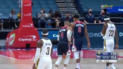 [Highlight] Russ can't help but smile, as he gets a round of applause after his historic performance