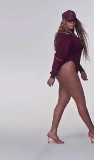 Needs double stuffed