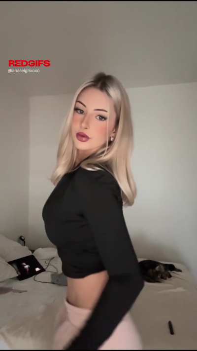Ana Reign (@anareignyy)