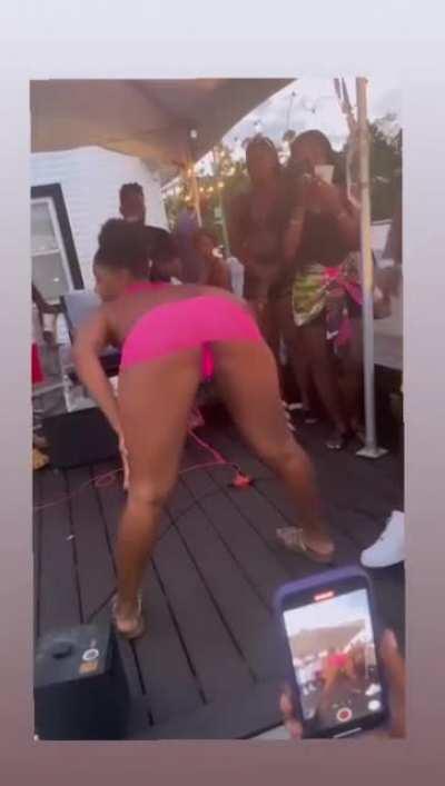 (@kay.love). She showing off.