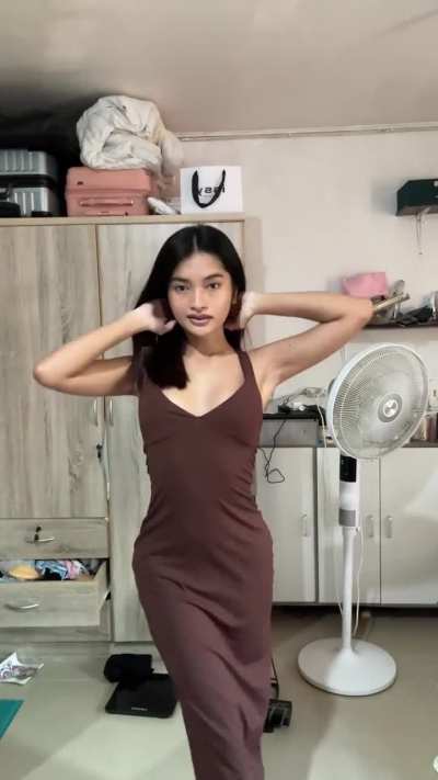 Do you like my dress?