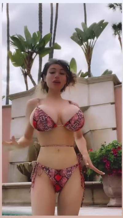 Tight little bimbo body!