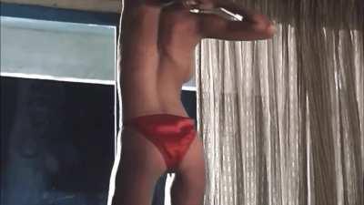 Rosanna Arquette in "The Wrong Man" (1993)