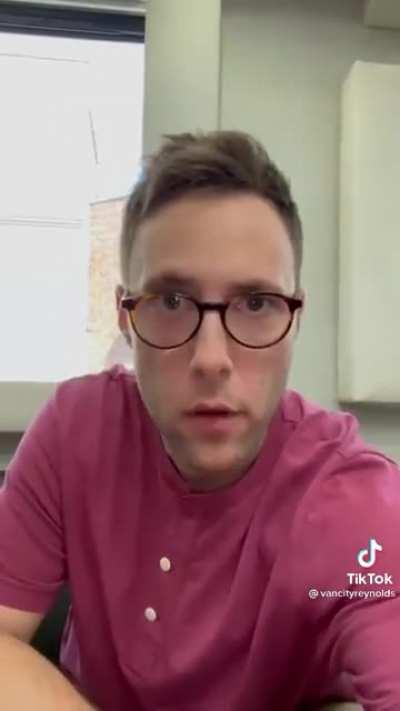 How to do a Ryan Reynolds impression