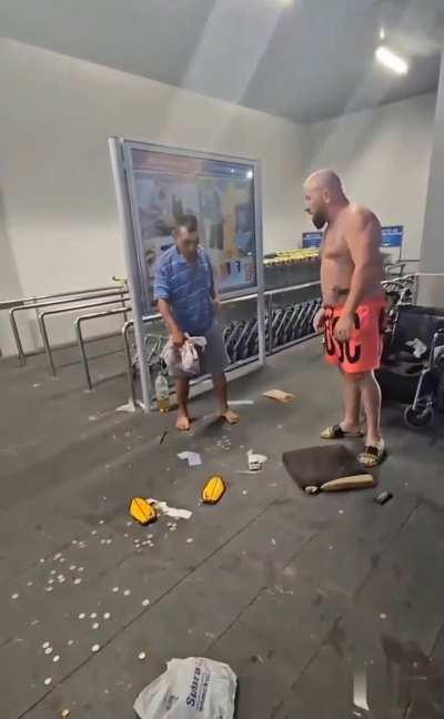 Fake disabled beggar exposed