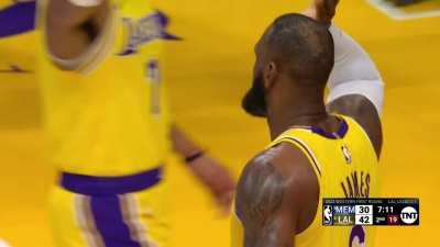 [Highlight] LeBron blocks Desmond Bane's layup and does the Mutombo.