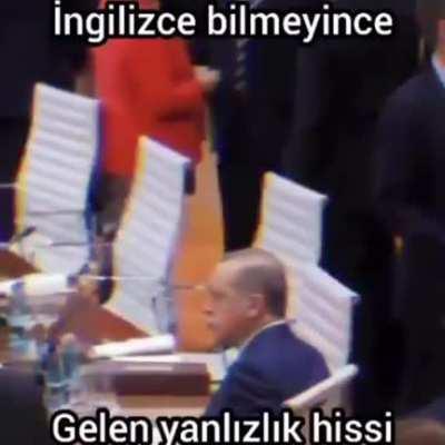 yalnız değilsin reis