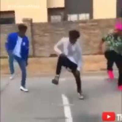 Yo recordando cuando llegaba a casa a las 2 de la tarde estando en 2do de primaria