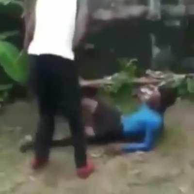 How it feels to fight Raider's.