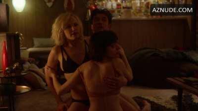 Malin Akerman, Kate Micucci- Easy
