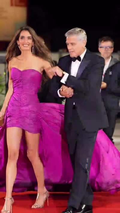 Love Is In The Air! 💜 Amal and George Clooney arrive to the 82nd Venice International Film Festival 💜 August 2025
