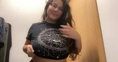 I just hope to make your Monday a little better, in a BIG way 😊