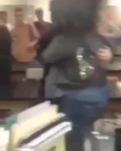 lil girl held her own tho, respect 👏