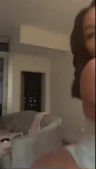 Old but gold, she woke him up clapping