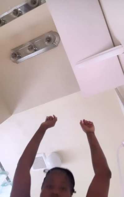 Naymoore making it clap