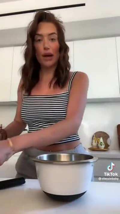 Her new tiktok video!