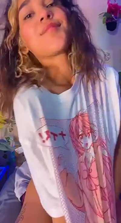 I look pretty cute naked