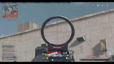 cheater with vanguard weapon in BR + silentaim and wh.... wp