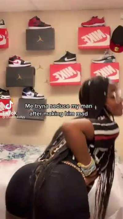 add my Snapchat 2 feed Kelly @ sexysex2002