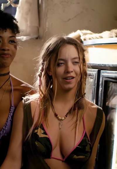 Sydney Sweeney-Dead Ant 2017