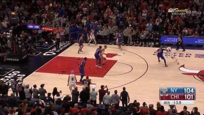 [Highlight] LaVine throws it down to cut the Knicks lead to 1 with 9.5 left