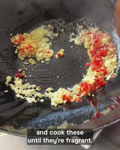 Crispy Spring Onion Noodles