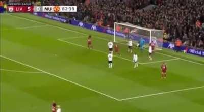 Watch Bobby in the background picking up Mo’s shirt…