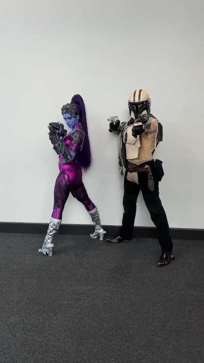 Some clips of me living my dream cosplaying Widowmaker at Comiccon Cape Town 2024 