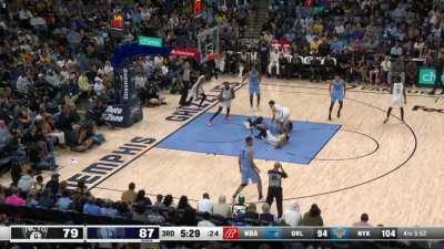 [Highlight] All 6 Ben Simmons fouls vs the Memphis Grizzlies