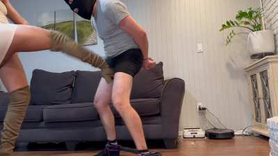Ballbusting Beta, full force kicks