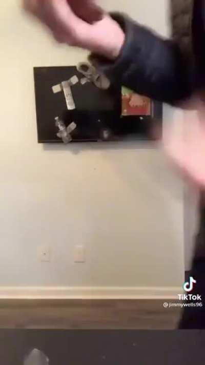 he wants that chicken