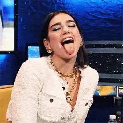 How wide does the Mouth open ?