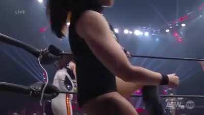 Jamie Hayter getting tagged in