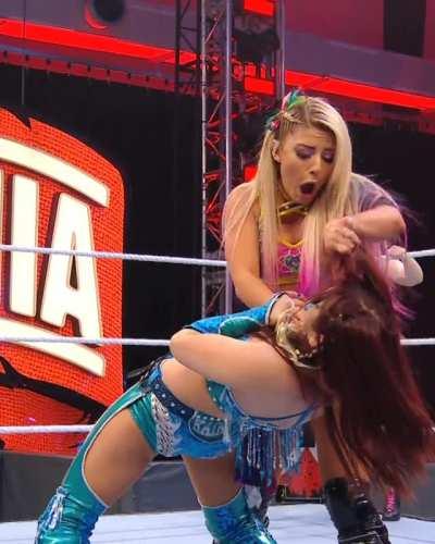 Kairi Sane gets a taste of her own medicine