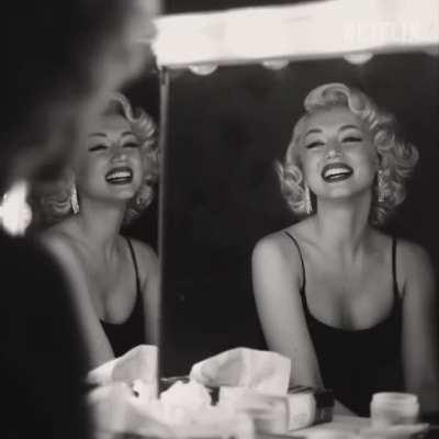 Ana de Armas as Marilyn Monroe