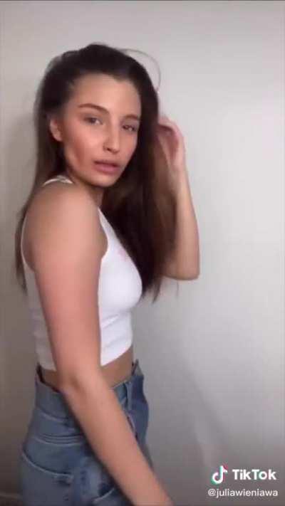 Julia Wieniawa Ewa Zawada 