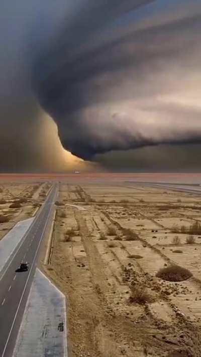 A giant Supercell cloud