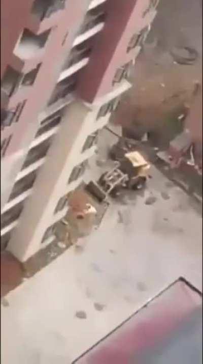 No me dejes caer Lucho