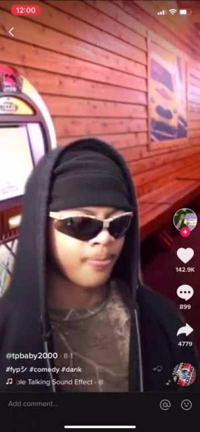 A blind guy and a deaf guy walk into a restaurant