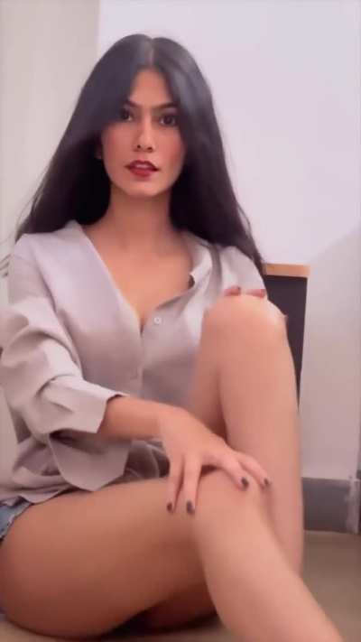 Ritika Rajput showing off her tits @ritika.tashu