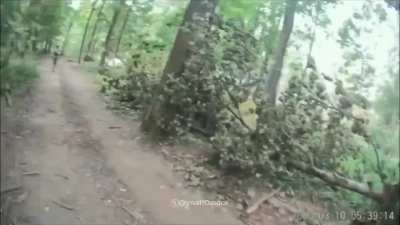 Ukrainian soldiers shot down a Russian FPV drone in the last moment. Published 18.09.2025