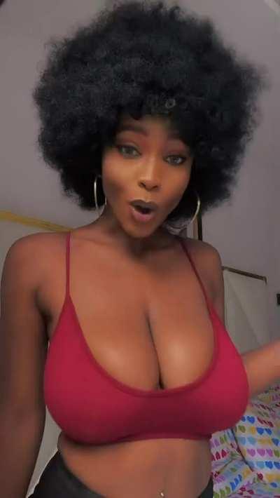 Pretty w/ them titties