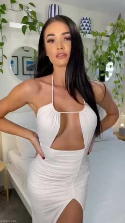 Alicia Parr can do both