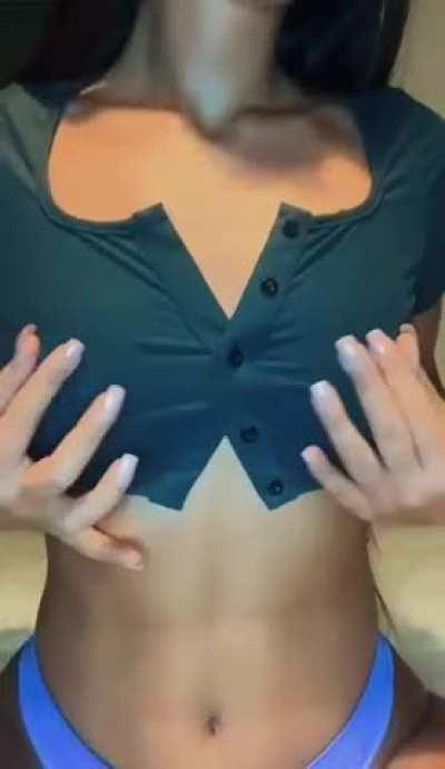 My petite tits barely fit 😈