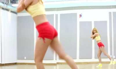 Hello Venus Seoyoung Repost Cuz its Fawkin Hot