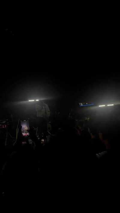 ANNIE & SKIN in VANCOUVER