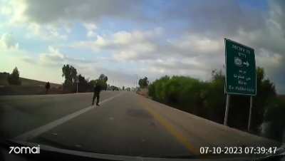 Israeli vehicle attempting to flee is ambushed by Hamas members