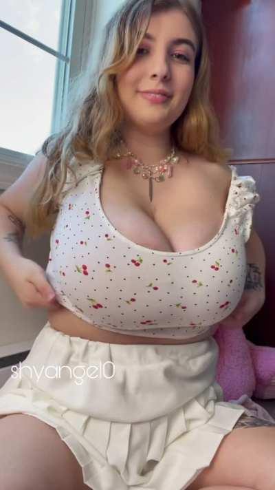 they’d envelop your cock i bet