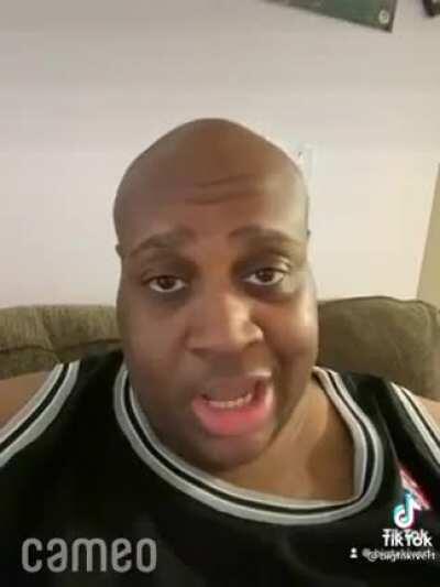 He talkin’ to himself 🤔